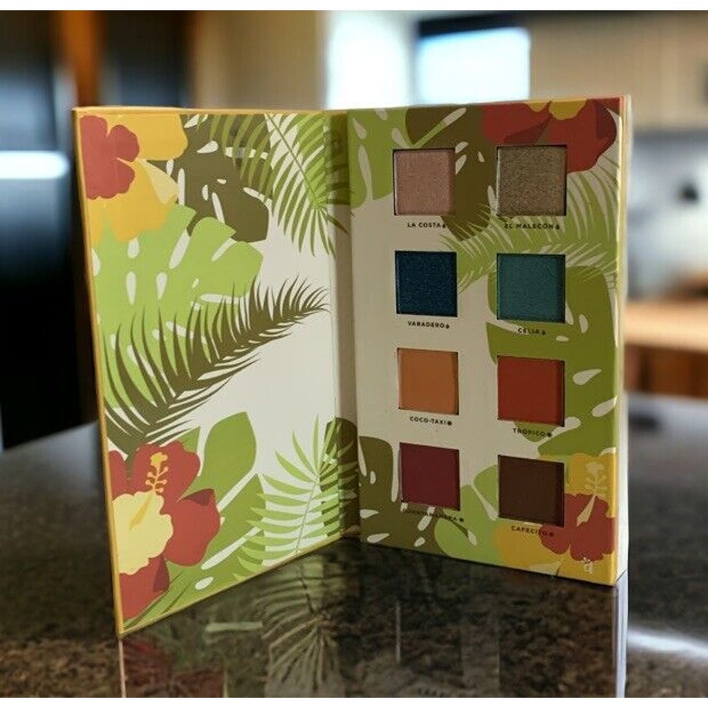 alamar Cosmetics REINA DEL CARIBE Eyeshadow Palette vol 1